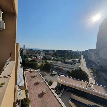 Fregata Duplex- Spacious & Bright With A Terrace -near Beaches- Easy To Old Town (adults Only) * Split