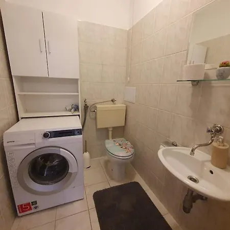 Fregata Duplex- Spacious & Bright With A Terrace -near Beaches- Easy To Old Town (adults Only) * Split