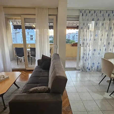 Fregata Duplex- Spacious & Bright With A Terrace -near Beaches- Easy To Old Town (adults Only) * Split