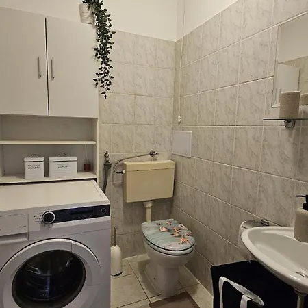 Fregata Duplex- Spacious & Bright With A Terrace -near Beaches- Easy To Old Town (adults Only) *